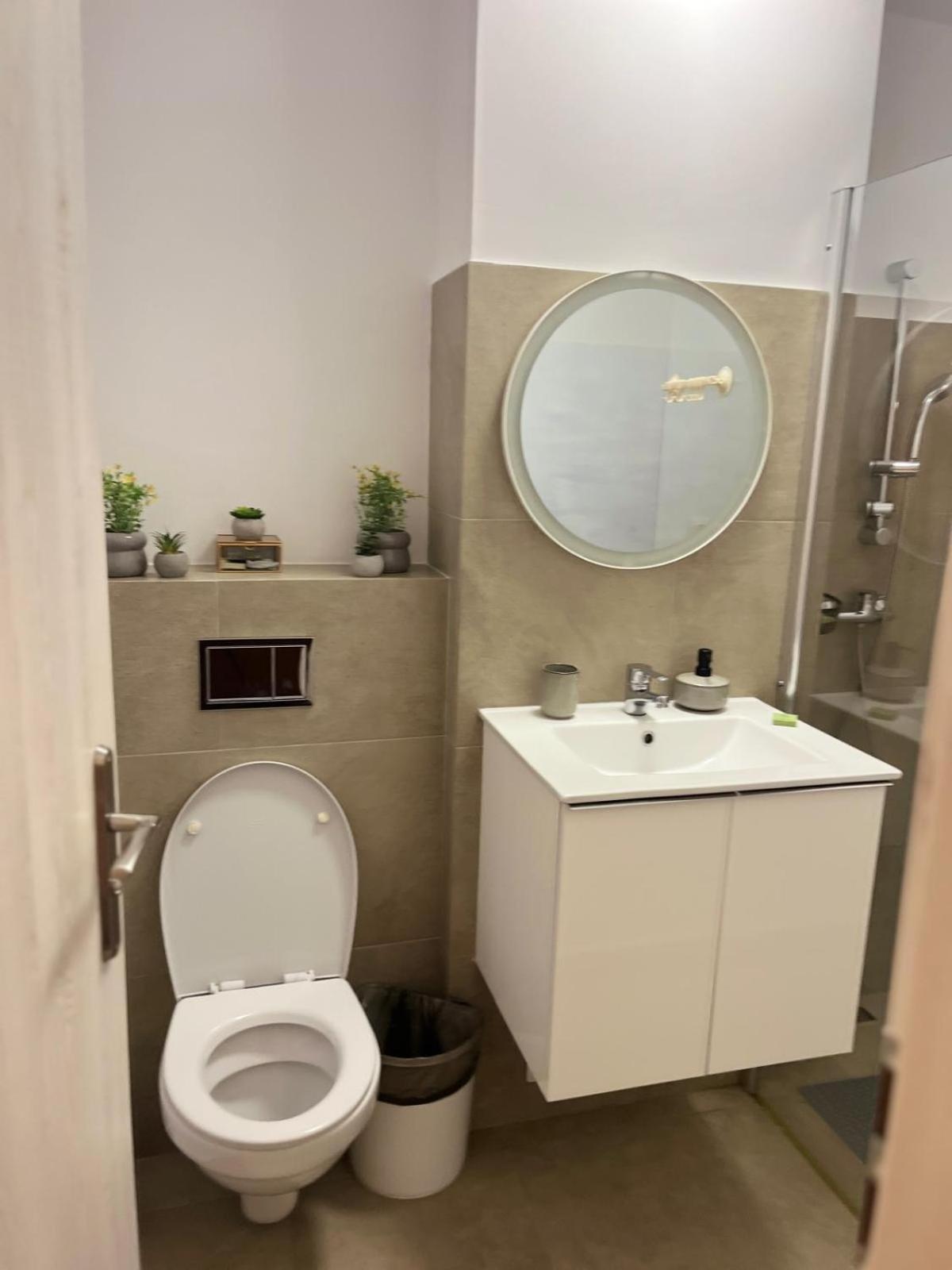 Apartament De Lux Craiova Dış mekan fotoğraf