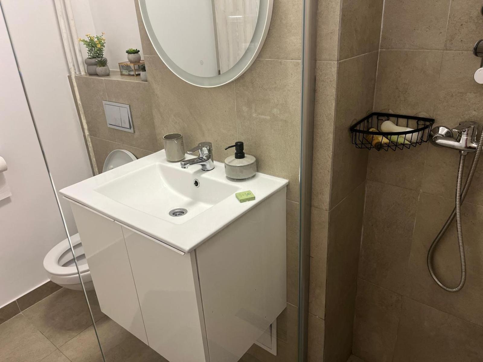 Apartament De Lux Craiova Dış mekan fotoğraf